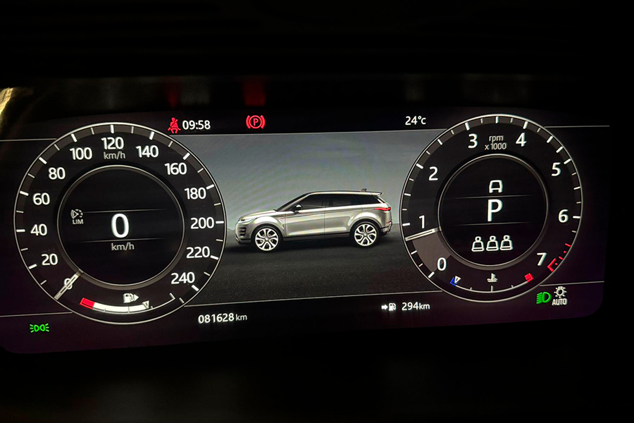 Range Rover Evoque P300 R-Dynamic HSE